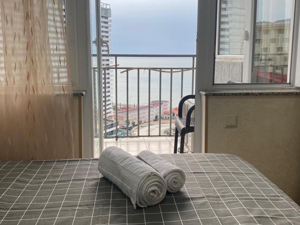 Apartment Black Sea Side Batumi Exteriör bild